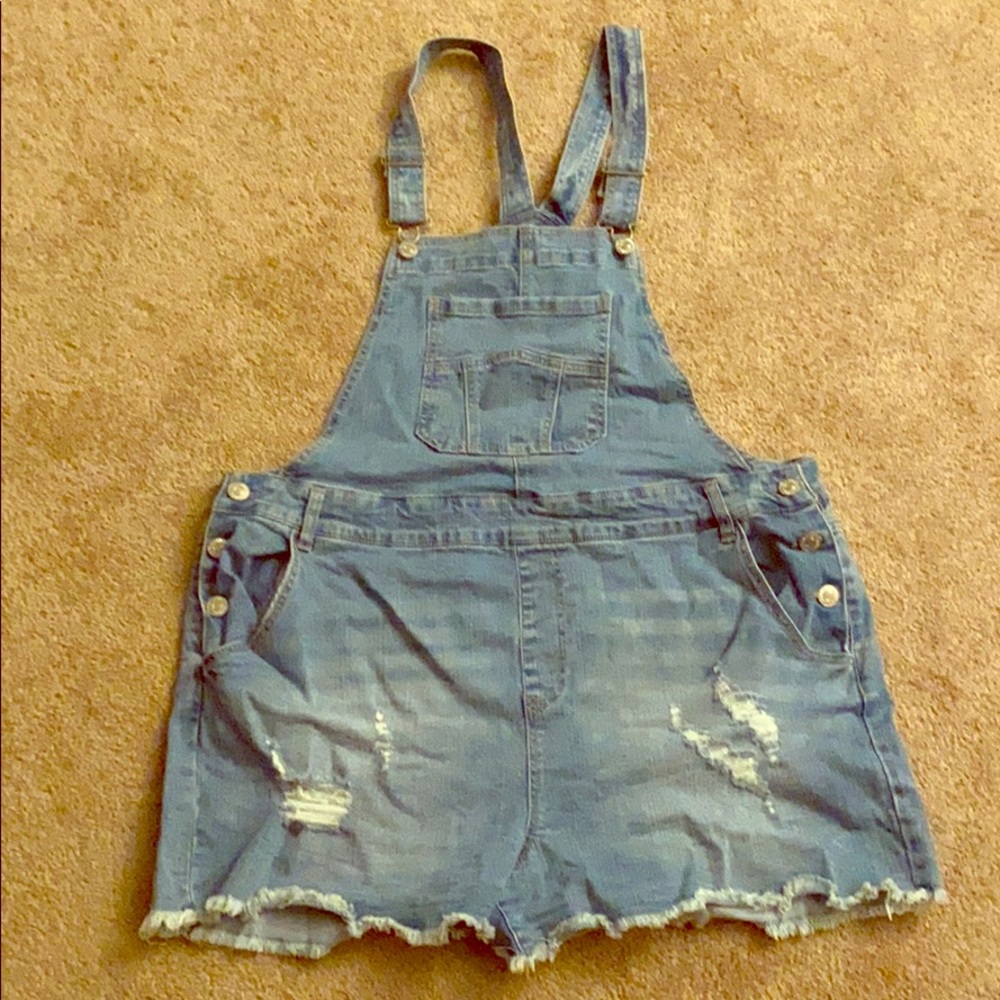 F21 shortalls